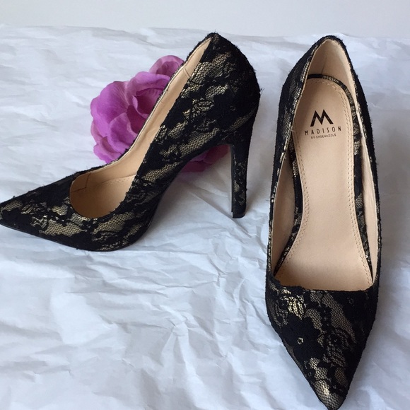 Shoes - MADISON Worn 2x Lace Overlay Black Gold Heels